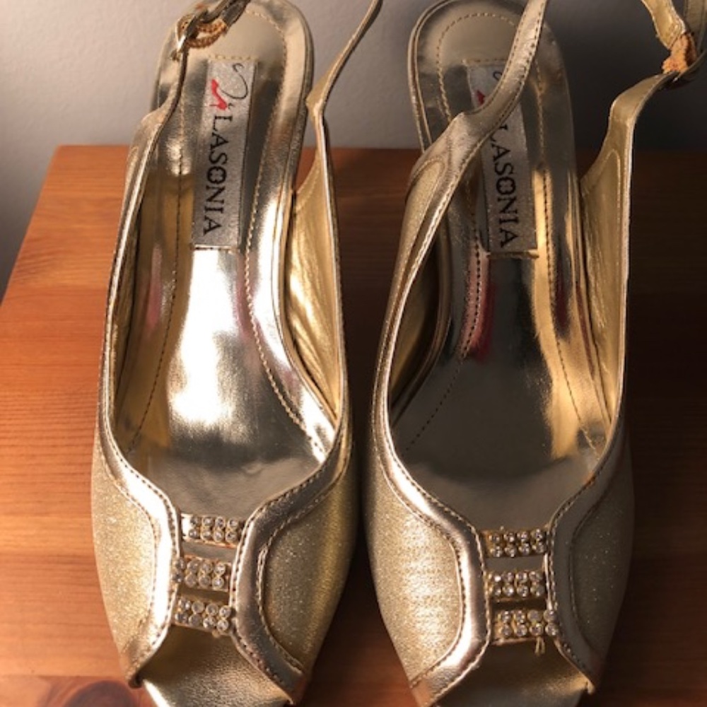 Fancy Gold Sandals